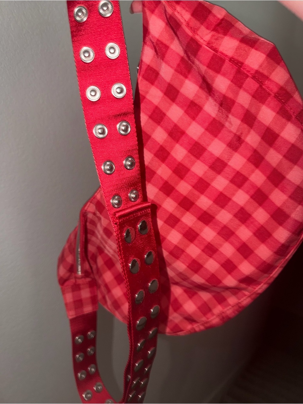 BAGGU Pink and Red Gingham Shoulder Bag with Studded Strap - Picture 4 of 4